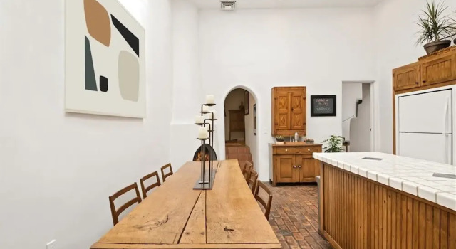 Коттедж El Ocaso - The Best of Downtown, Luxury Home With Sonos Sound System