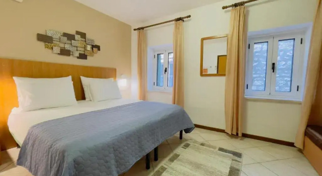 Rooms & Apartments Villa Town Gate
