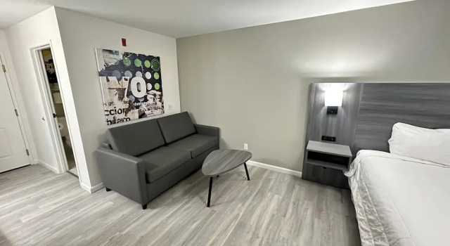 Люкс Quality Inn Carlin