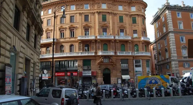 A Casa di Giulia, Prenota Hotel Pantheon Roma