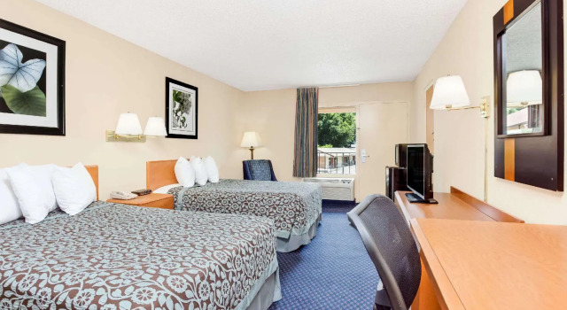 Четырёхместный номер Standard Americas Best Value Inn Aiken