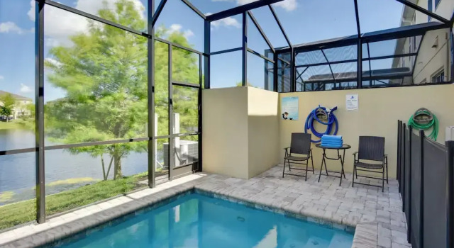 Апартаменты ~ 4 Mi to Disney: Compass Bay Resort Gem w/ Views