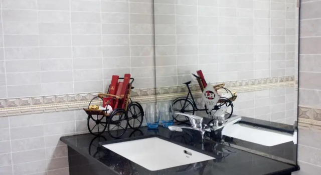 Четырёхместный номер Standard Phuoc Son Hotel