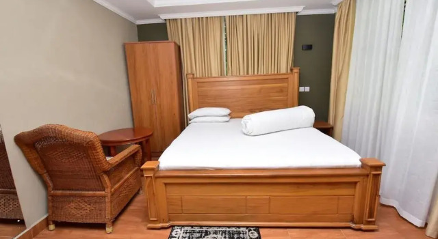 Standard room Acres Hotels