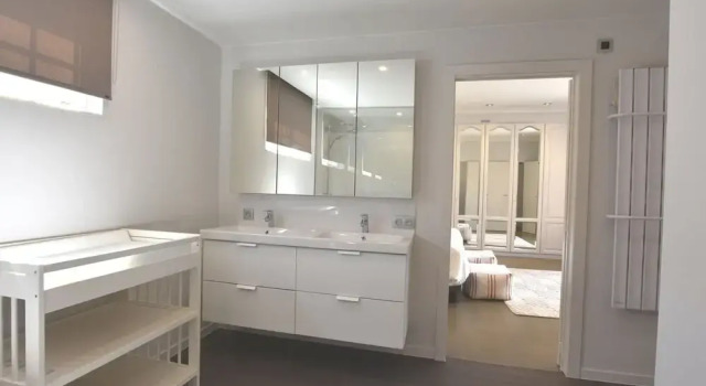 Вилла Luxury Villa in Sint-Idesbald with Hot Tub