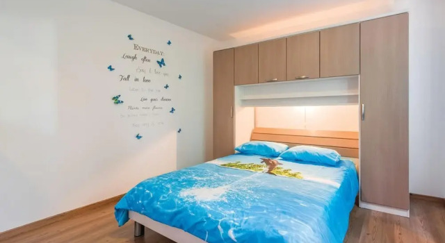 Gorgeous Home In Kastelir, Book Hotel Kaštelir Umag Countryside