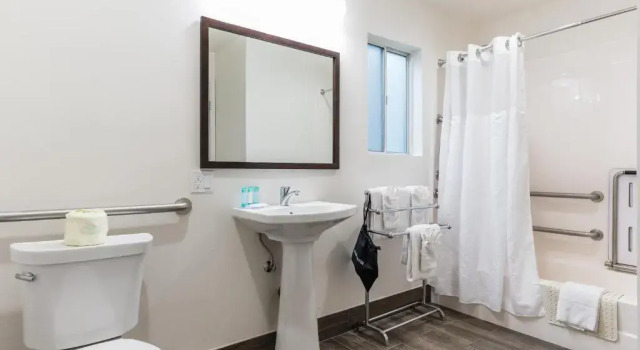 Номер Standard Alpine Inn near Convention Center and the Park