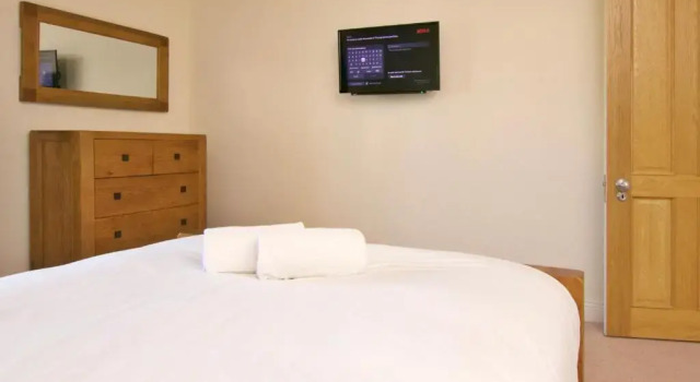 Коттедж с 4 комнатами Escape Ordinary at Castle Hume