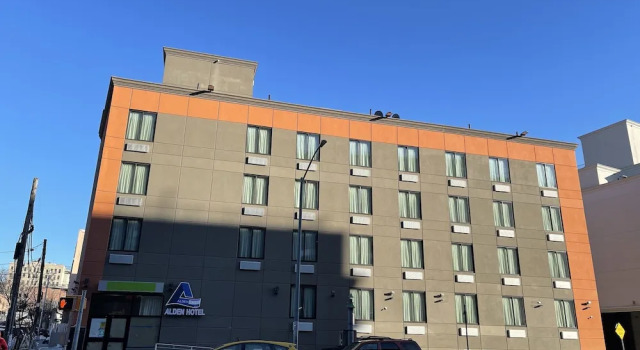 Alden Hotel, Забронировать Отель Бронкс Нью-Йоркская агломерация, рядом с Hall of Fame for Great Americans