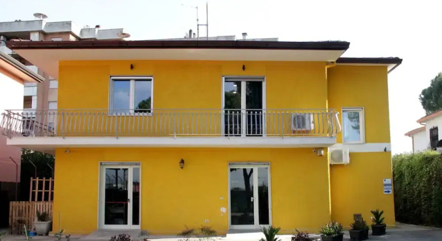 EasyRoom Frosinone BB, Boek Hotel Hotels in Ciociaria met parkeren, Parkeren