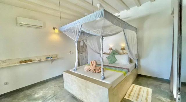 Двухместный номер Deluxe с балконом и с частичным видом на море Villa Huruma