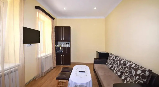 Двухместный номер Standard с балконом и с красивым видом из окна Guest House Arsan