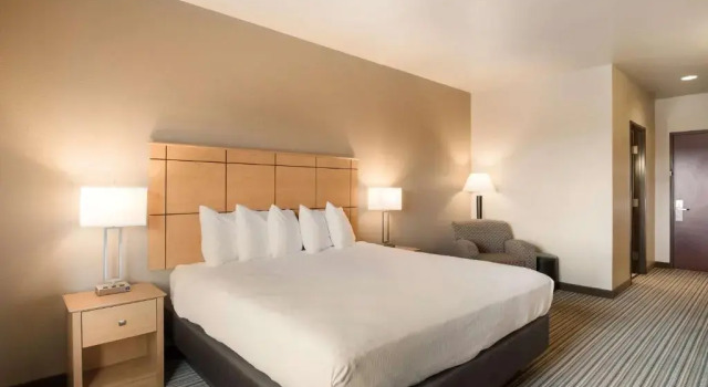 Номер Standard Best Western Shelby Inn & Suites