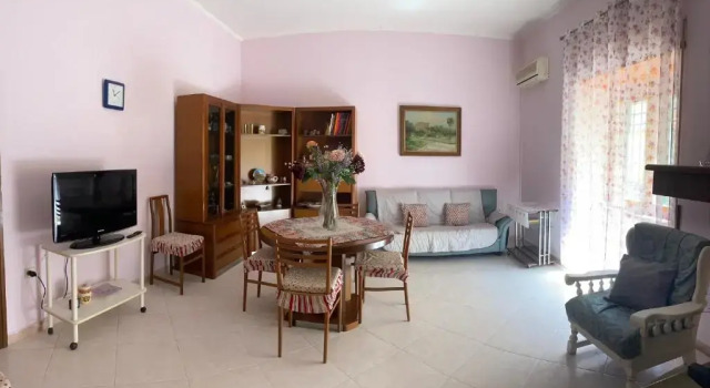 Aria House, Book Hotel Mondragone Campania