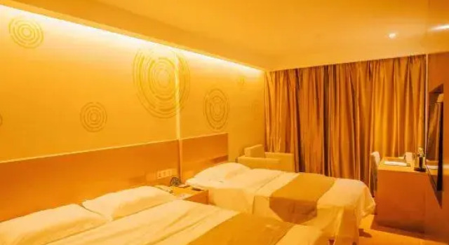 Семейный номер Standard GreenTree Inn Nanjing Jiangning University Express Hotel