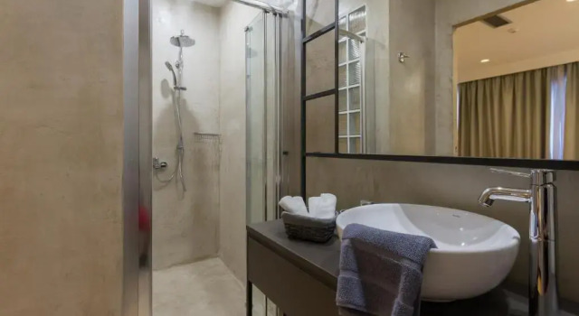 Двухместный номер Deluxe с балконом Hotel @Syngrou Fix
