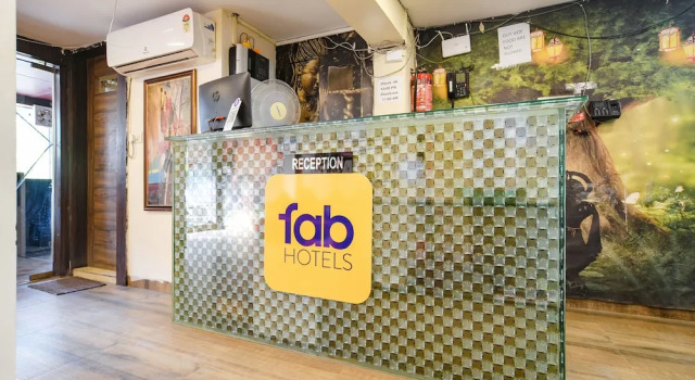 Fabhotel Prithviraj, Забронировать Отель Отели штата Мадхья-Прадеш 3 звезды, 3*
