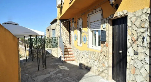 B&B San Michele, Book Bed and Breakfast Hotels in Sicily with Parking, Parking