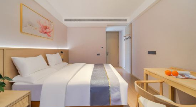 Люкс Baihui Resort Hotel (Xinmi ENJOY.LAND Animal Kingdom)