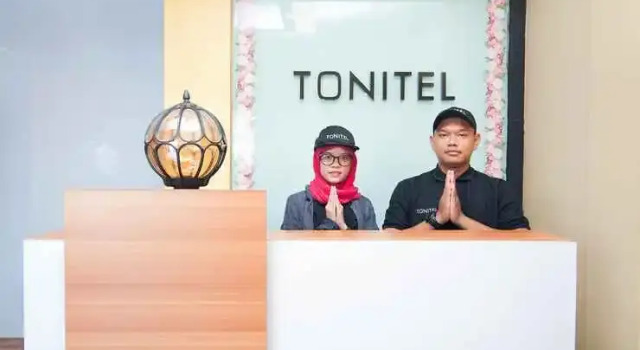 TONITEL Hotel Malioboro Yogyakarta, Book Hotel Hotels in Yogyakarta Province with Breakfast, Breakfasts