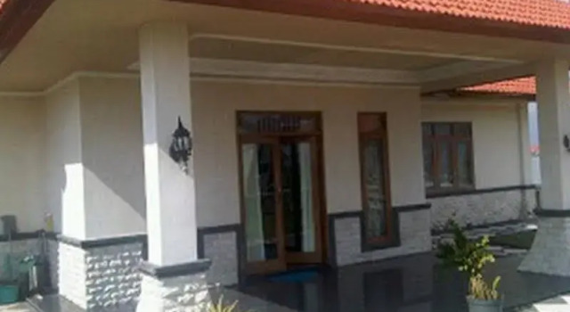Nanamy Guest House Seminyak, Rezerwuj Pensjonat Hotele w Badung z parkingiem, Parking