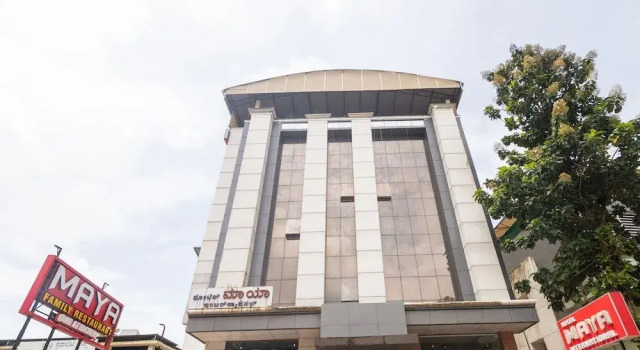 Capital O 60578 Hotel Maya International, Rezervovat Hotel Mangalúru Bangalore