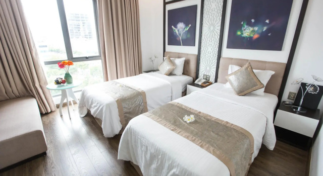 Двухместный номер Standard с видом на город Flora Hotel