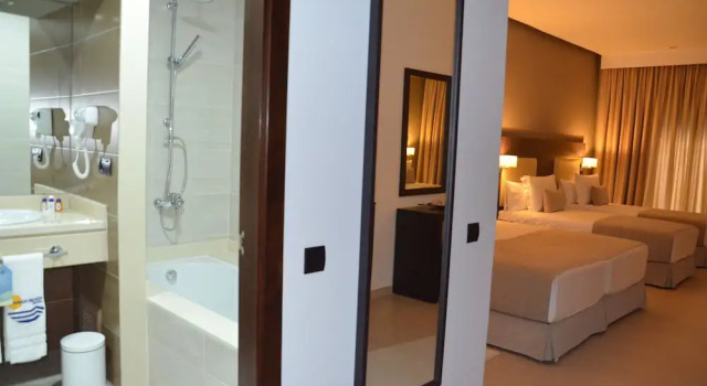 Семейный номер Standard Hôtel Tamuda Beach