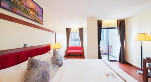 Двухместный номер Standard с балконом Poulo Wai Hotel, Trademark Collection by Wyndham