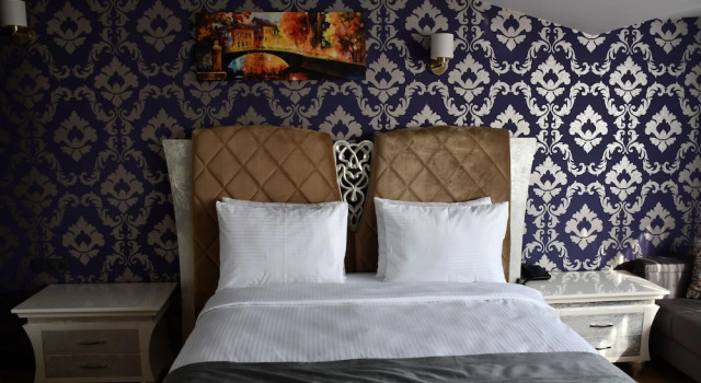 Grand pokój HMZ Luxury Hotel