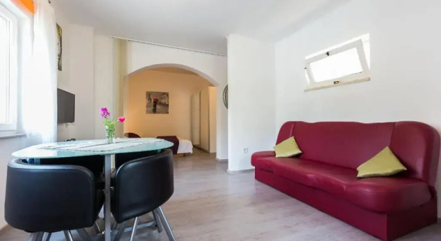 Студия Apartments Kaline