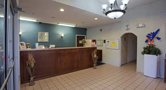 Red Roof Inn Columbia, TN, Prenota Hotel Chapel Hill 