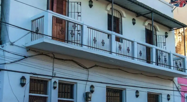 Island Life Hostel, Забронировать Хостел Недорогие отели Санто-Доминго, рядом с Mercado Modelo, недорого