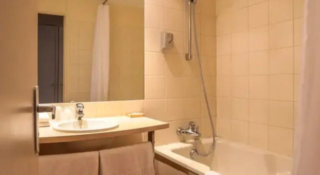 Номер Economy Hôtel l'Ermitage