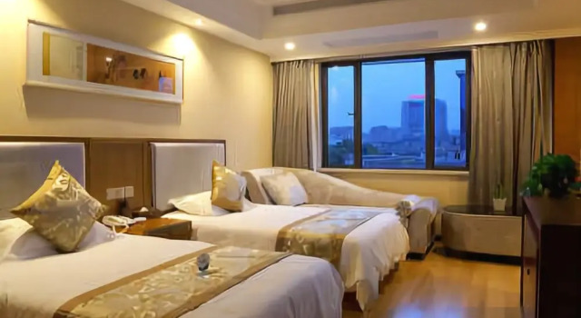 Suzhou Wanyue Holiday Hotel