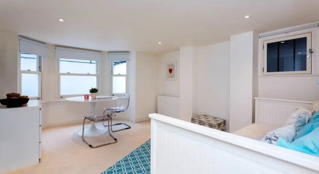 Veeve - Little Clapham Comfort