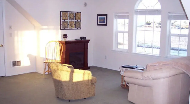 Juan de Fuca Waterfront Hotel & Cottages, Забронировать Отель  