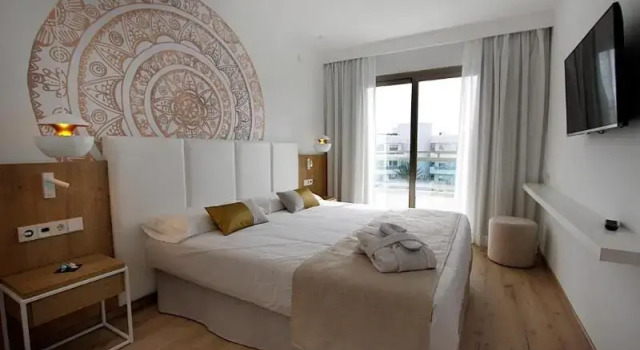 Люкс Premium with Jacuzzi BG Rei del Mediterrani