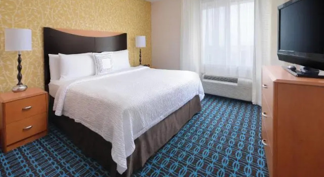 Люкс Fairfield Inn & Suites by Marriott Dallas Plano The Colony