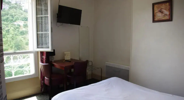Одноместный номер Standard Hotel du Lion dOr