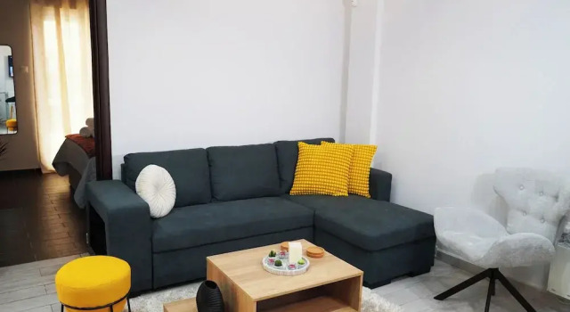 Athenian Petralona Suite