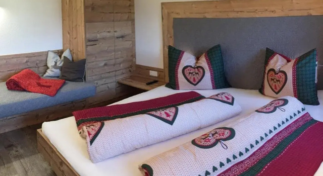 Ferienappartement Pircher-Maes, Rezerwuj Hotel Telfes im Stubai Stubaital