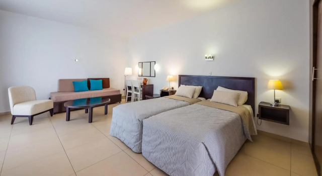 MarisMare Apartments, Забронировать Апартаменты/квартира Отели Айия-Напа с парковкой, Парковка