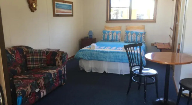 Студия с видом на море Glenaire Apartments at Frazer St