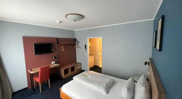 Одноместный номер Standard с балконом Garner Hotel Bochum by IHG