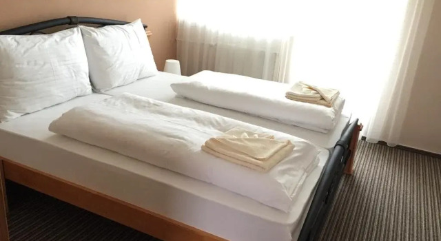 Bed & Breakfast Hotel Perla, Rezervovat Hotel Nove Mesto nad Vahom Trenčiansky kraj
