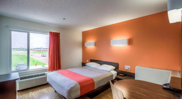 Двухместный номер Deluxe Motel 6-Headingley, MB - Winnipeg West