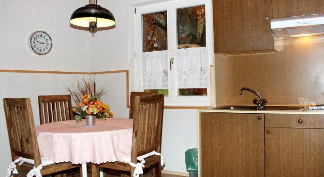 Ferienappartements Karolinenhof, Rezervovat Hotel Hotely v Carinthia s parkováním, Parkování