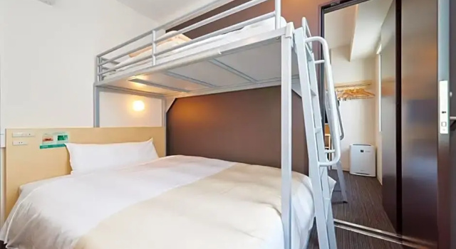 Четырёхместный номер Standard Super Hotel JR Nara Ekimae Sanjo Dori