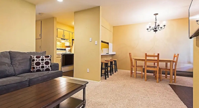Park City Central by Casago, Забронировать Отель Бизнес-отели Парк-Сити, рядом с Skatepark, 4* 5*